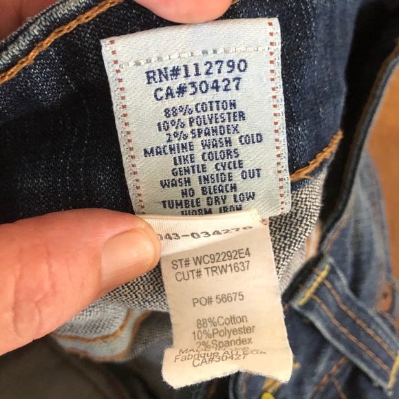 True Religion Bobby Medium Wash Excellent 26x34.5 - Picture 7 of 7